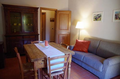 Dolciano Villa Sleeps 4 Pool Wifi