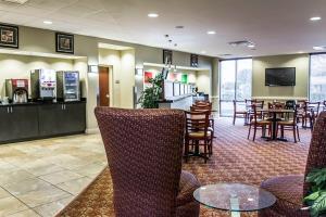 Hotel Comfort Suites Palm Bay