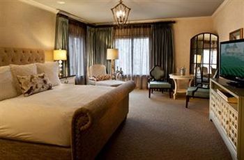Hotel Chateau Elan Winery & Resort