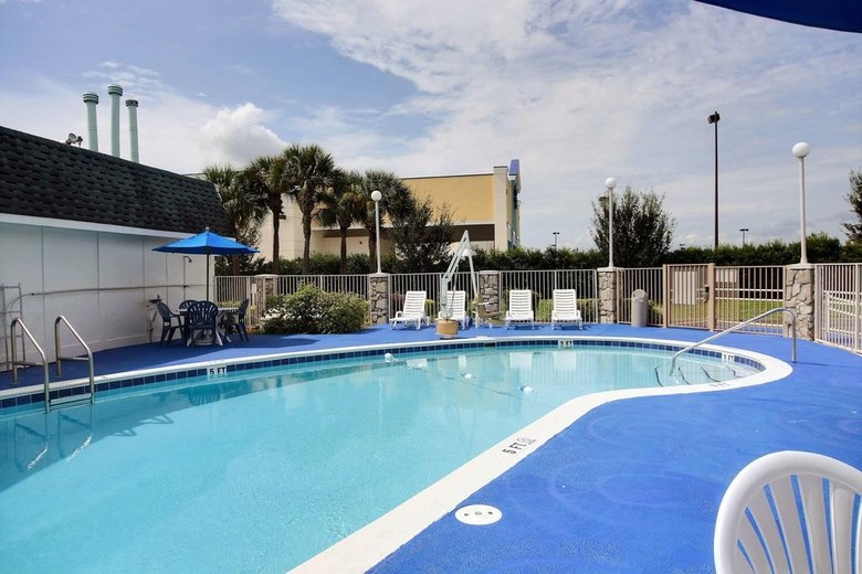 Motel 6 Palm Bay