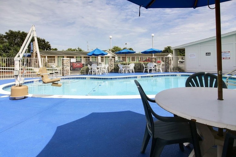 Motel 6 Palm Bay