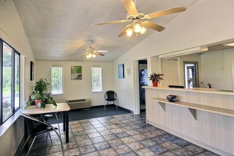 Motel 6 Palm Bay