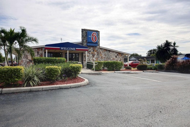 Motel 6 Palm Bay