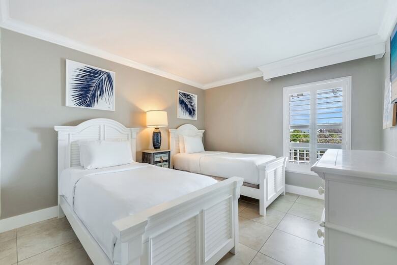 Hotel South Seas
