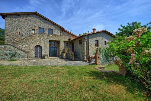 Figline Valdarno Apartment Sleeps 8