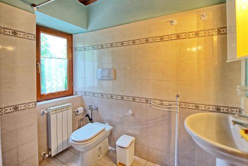 Figline Valdarno Apartment Sleeps 8