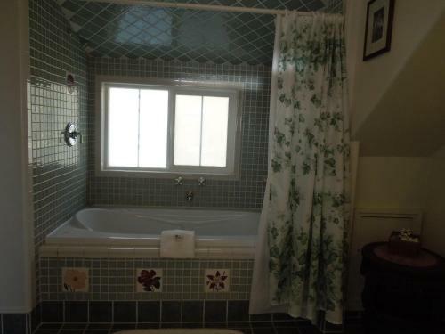 Bed & Breakfast China Beach Retreat