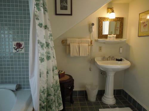 Bed & Breakfast China Beach Retreat