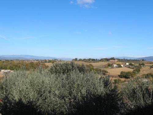 Tranquil Home In Foiano Della Chiana With Terrace