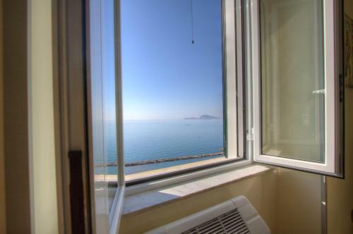 Apartamento Seafront Panoramic Airco Wifi 2 Bathrooms Beach