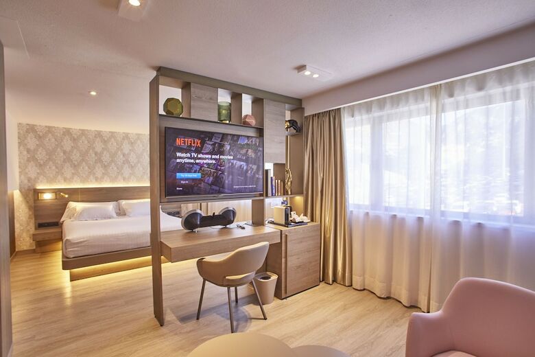 Grand Plaza Hotel & Wellness