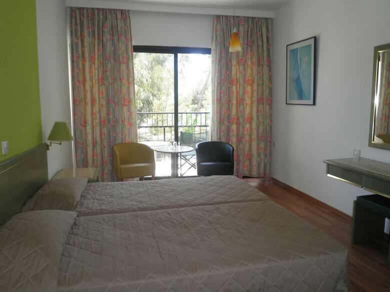 Hotel Park Beach(.)