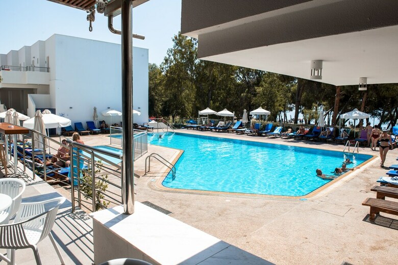 Hotel Park Beach(.)
