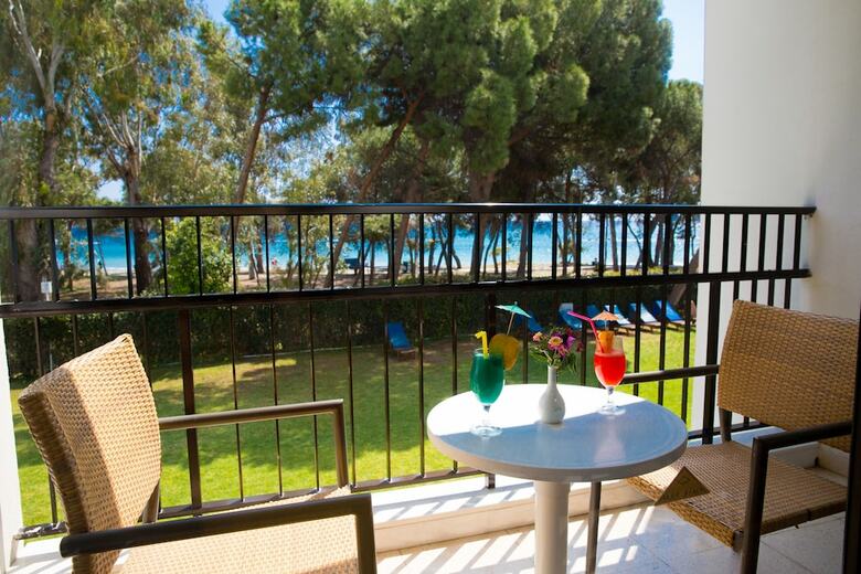 Hotel Park Beach(.)