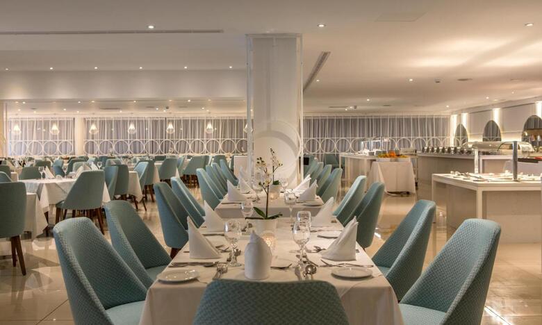 Hotel Odessa(.)