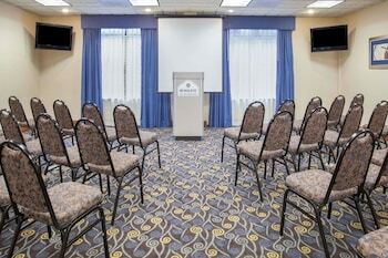 Hotel Wingate By Wyndham Rome
