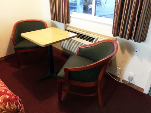 Motel Westward Inn