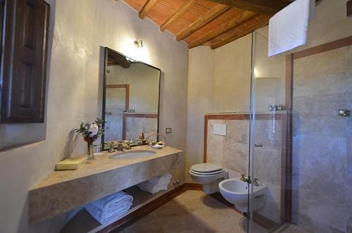 Vertine Villa Sleeps 8 Pool Air Con