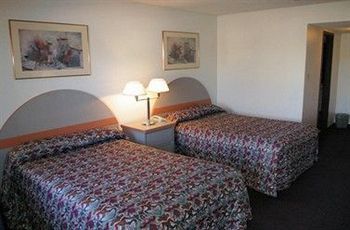 Hotel Boulder Inn And Suites