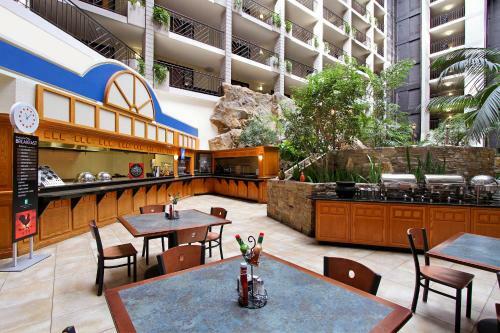 Hotel Embassy Suites Baltimore - North/hunt Valley