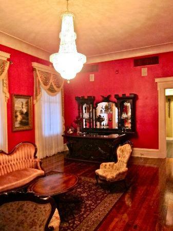 Bed & Breakfast Dansereau House