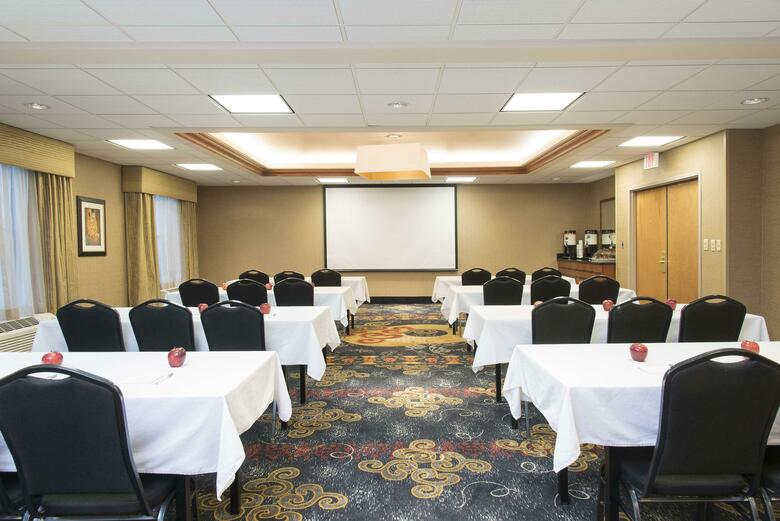 Hotel Hampton Inn Columbus/taylorsville
