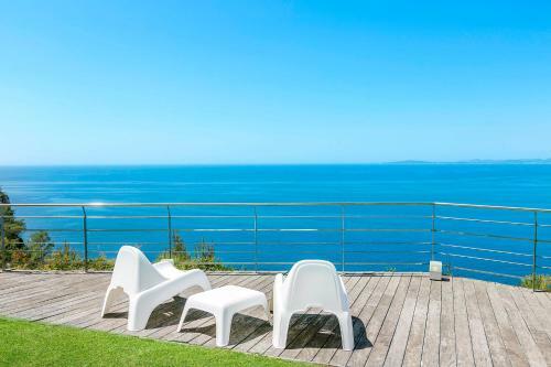 Villa Bay Blue, By Priority