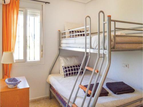 Three-bedroom House In Camposol