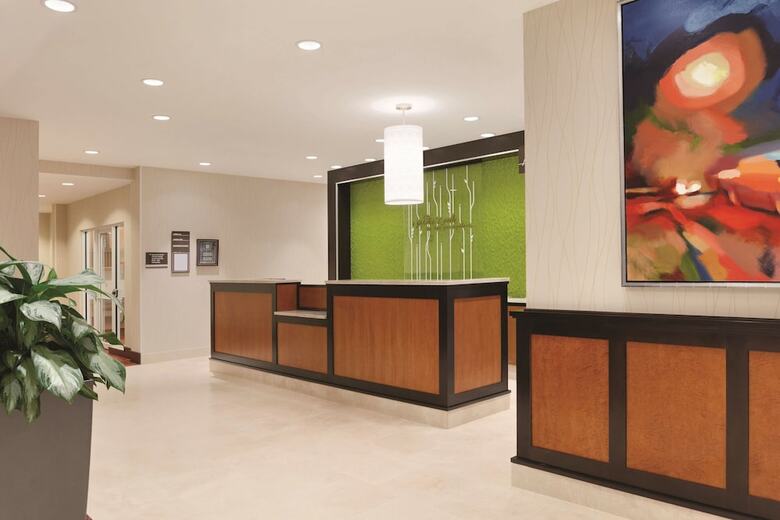 Hotel Hilton Garden Inn Falls Church