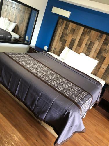 Motel Palace Inn Tomball