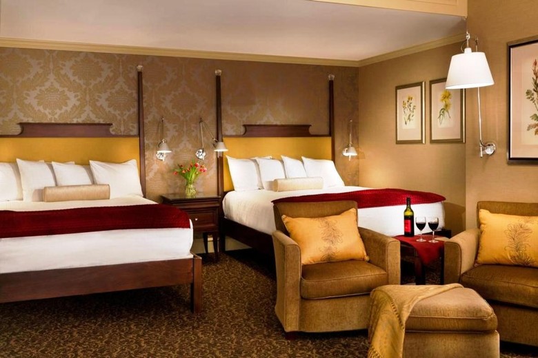 Chestnut Hill Hotel