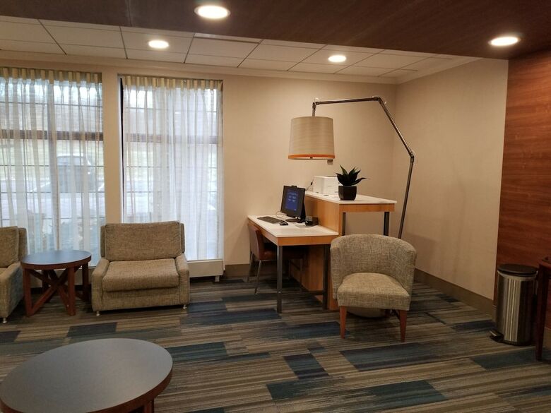 Hotel Holiday Inn Express Langhorne - Oxford Valley