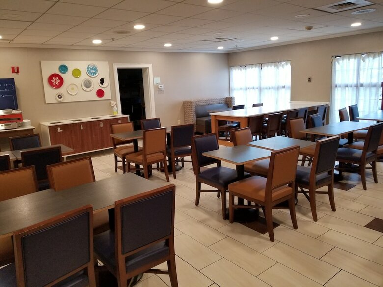 Hotel Holiday Inn Express Langhorne - Oxford Valley