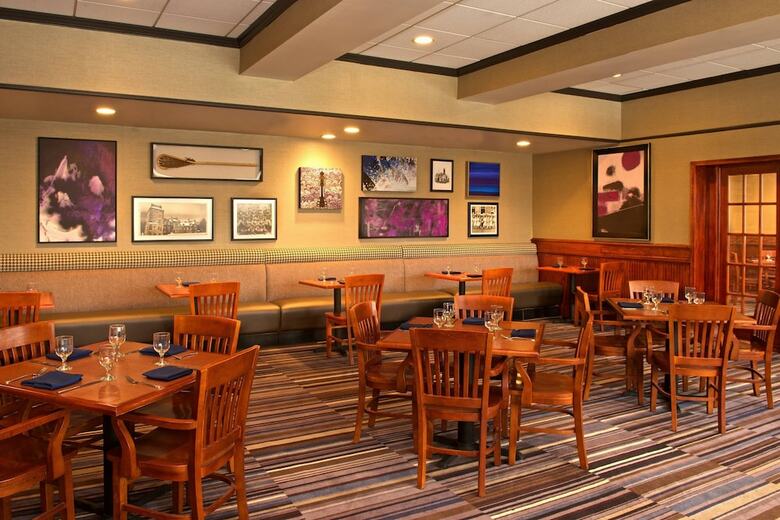 Sheraton Bucks County Hotel