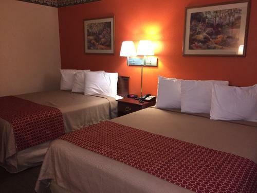 Motel Green Country Inn