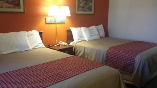 Motel Green Country Inn