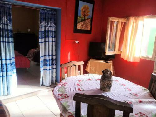 Hostal Mi Familia De Mendoza