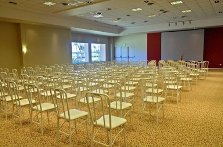 Howard Johnson Hotel Piedras Moras