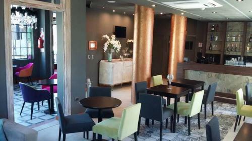 Los Inmigrantes Hotel Y Resto Bar