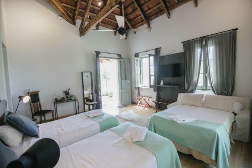 Estancia La Paz Hotel