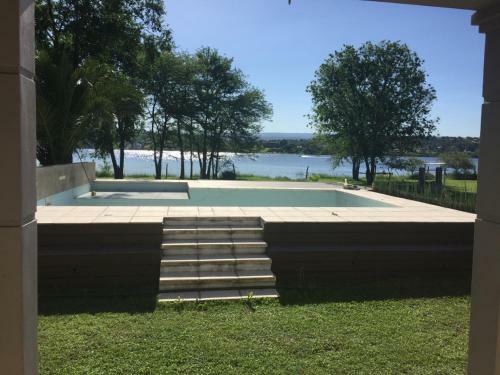 Casa Frente Al Lago