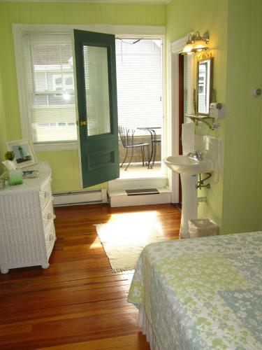 Bed & Breakfast Isabelle's Beach House