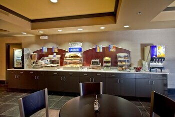 Hotel Holiday Inn Express Newton