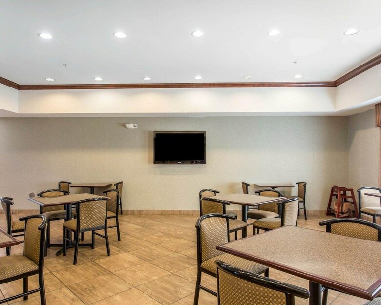 Hotel Comfort Inn & Suites Madisonville