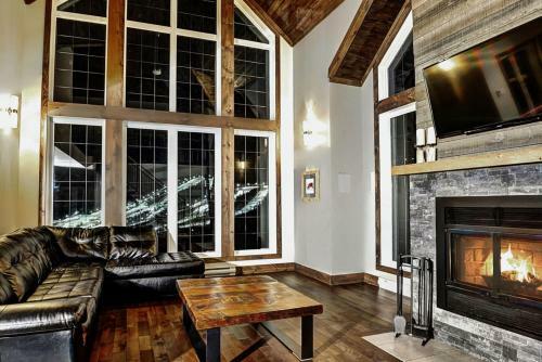 Chalets Alpins - 42 Chemin Blanc