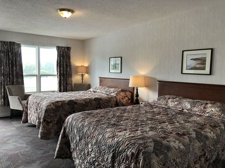 Anne Shirley Motel & Cottages