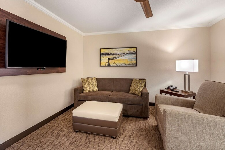 Best Western Premier Bridgewood Hotel Resort