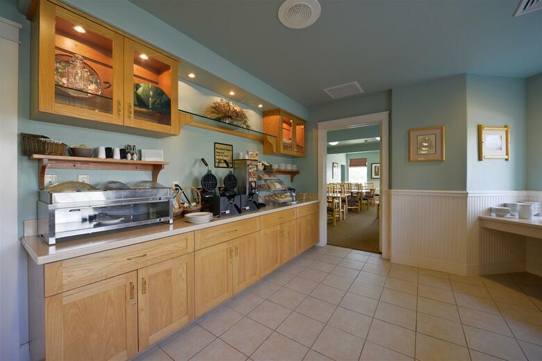 Best Western Plus Plaza Hotel