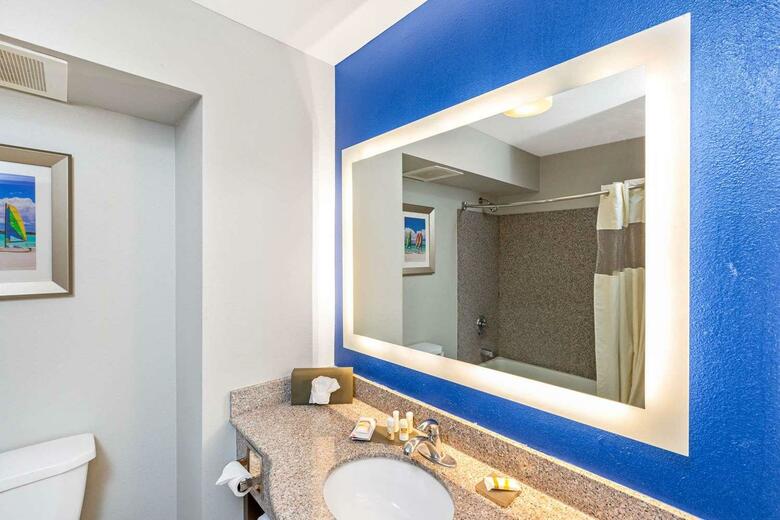 Hotel La Quinta Inn & Suites Ne Long Beach / Cypress