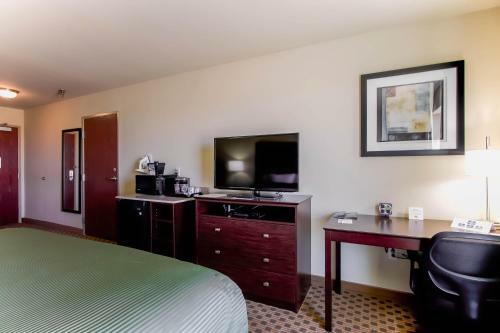 Hotel Cobblestone Inn & Suites Eads
